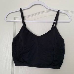 Fabletics Midi Sports Bra